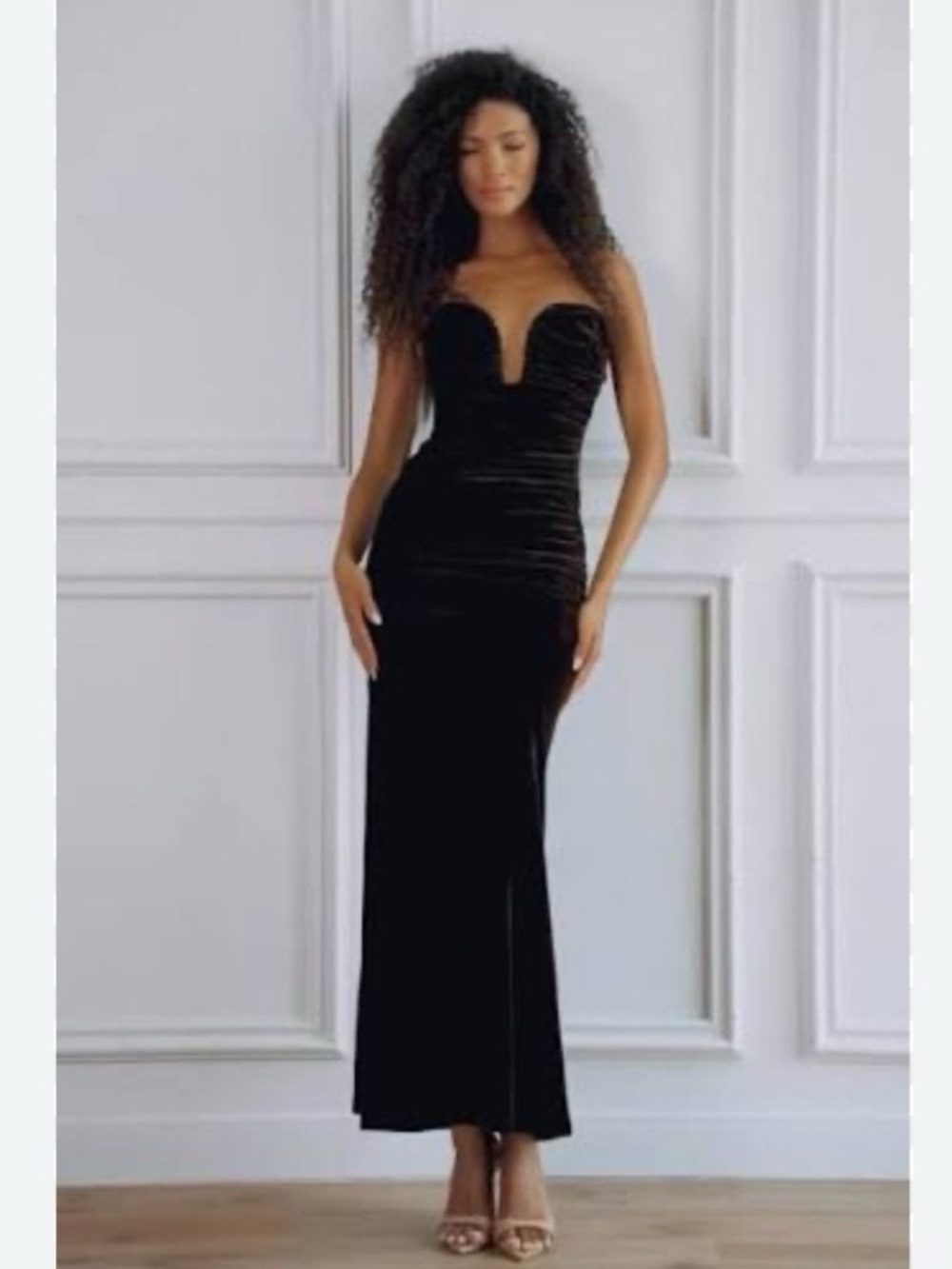 NEW Bardot Elvira Velvet Maxi Dress in Chocolate - Picture 6 of 16